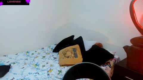 Snapshot of goddessnahi chatting on 12-04-24, 06:00 Naih Reyes online show from 12-04-24, 06:00