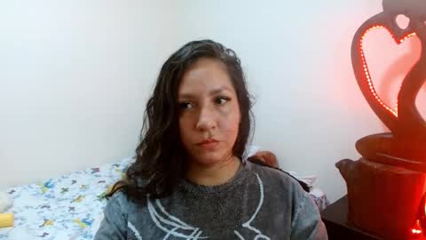 Snapshot of goddessnahi chatting on 12-08-24, 11:51 Naih Reyes online show from 12-08-24, 11:51