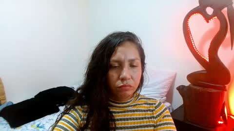 Snapshot of goddessnahi chatting on 12-10-24, 05:28 Naih Reyes online show from 12-10-24, 05:28
