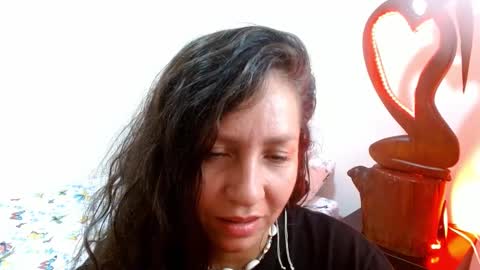 Snapshot of goddessnahi chatting on 12-23-24, 04:33 Naih Reyes online show from 12-23-24, 04:33