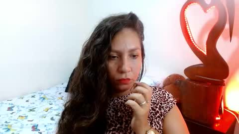 Snapshot of goddessnahi chatting on 12-26-24, 02:33 Naih Reyes online show from 12-26-24, 02:33