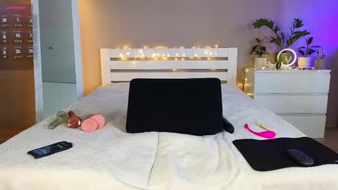 Tatiana  read my bio please i have new hot photo and video online show from 02-20-25, 12:04