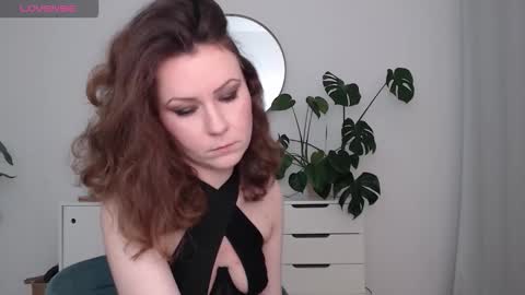 Goddess. Mommy. Master. Greedy Brat. VENINA online show from 03-02-26, 05:31