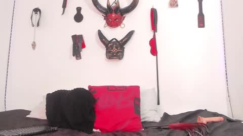 Snapshot of goddness_abril chatting on 01-29-25, 02:19 Abril online show from 01-29-25, 02:19