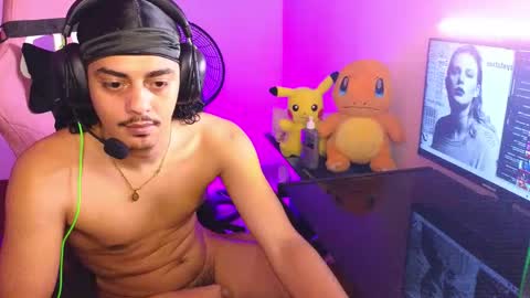 Snapshot of godiegogoxxx chatting on 05-30-26, 04:20 Diego online show from 05-30-26, 04:20
