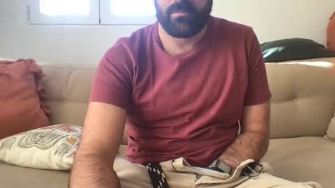 Snapshot of godofthunder18 chatting on 11-21-25, 11:31 J online show from 11-21-25, 11:31