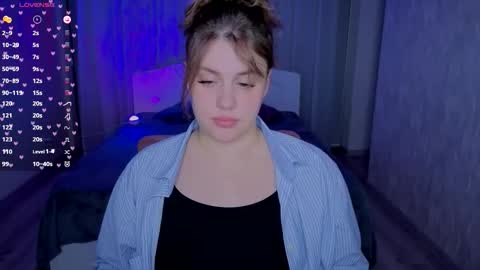 Lilya online show from 09-19-25, 04:51