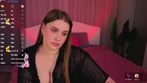 Snapshot of goga_li chatting on 04-28-26, 08:14 Lilya online show from 04-28-26, 08:14