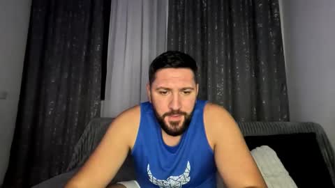 gold_alpha_boy online show from 10-27-25, 03:38