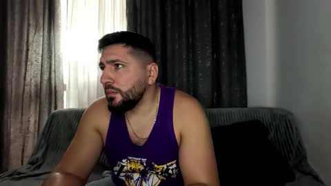 gold_alpha_boy online show from 11-06-25, 11:22