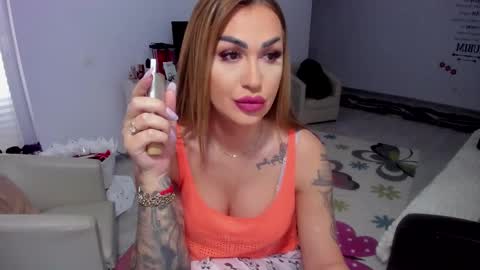 Nicole.. online show from 03-02-25, 07:21