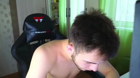 Golden boyyy21 online show from 01-19-26, 12:42