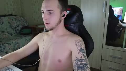 Golden boyyy21 online show from 06-12-26, 06:01