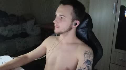 Golden boyyy21 online show from 06-18-26, 10:58
