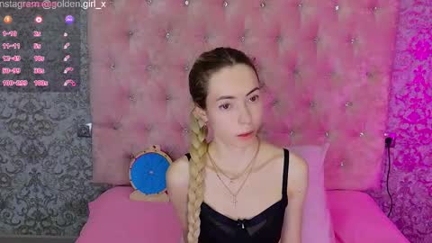 Snapshot of golden_girl__ chatting on 03-06-26, 02:08 golden girl online show from 03-06-26, 02:08
