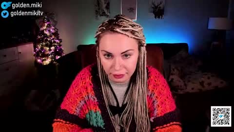 Snapshot of golden_miki chatting on 12-27-24, 07:29 Shy in the streets but a freak in the sheets online show from 12-27-24, 07:29