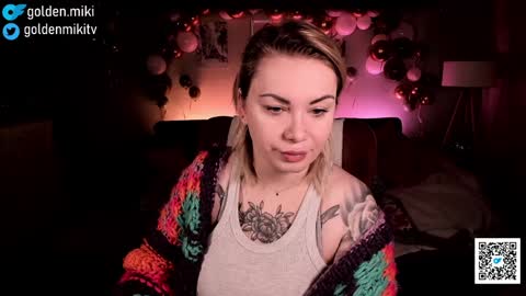 Snapshot of golden_miki chatting on 01-16-25, 02:19 Shy in the streets but a freak in the sheets online show from 01-16-25, 02:19