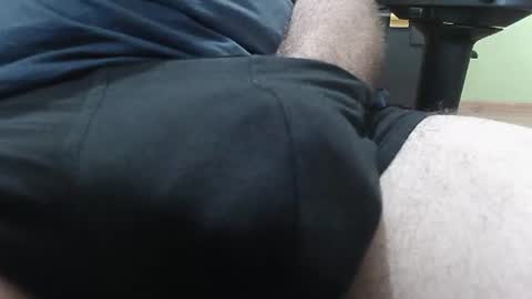 Snapshot of goldenboy_69_69 chatting on 06-29-26, 04:18 GoldenBoy69 online show from 06-29-26, 04:18