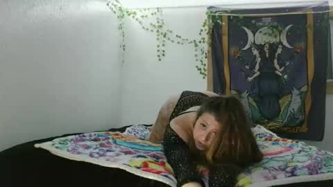 XxPretentious PeachxX online show from 04-11-26, 07:56