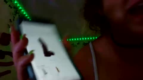 Snapshot of goldendelicious577600 chatting on 06-05-26, 07:19 XxPretentious PeachxX online show from 06-05-26, 07:19