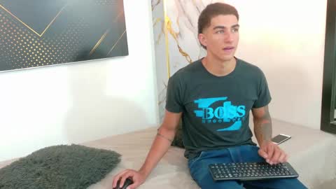   online show from 05-11-26, 07:00