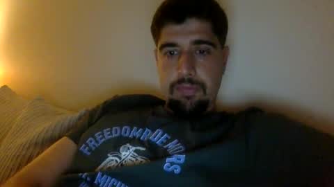 Golden-Glove online show from 04-28-26, 10:04