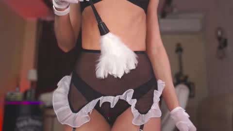 Anna online show from 10-27-25, 02:37