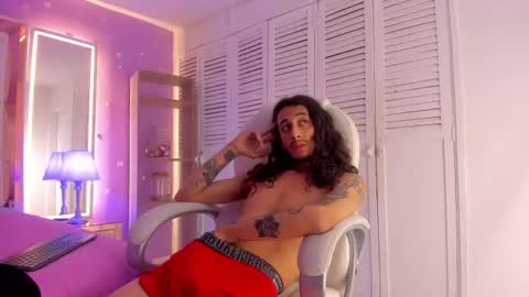 Snapshot of goldentemptation_ chatting on 06-18-26, 07:40 goldentemptation_ online show from 06-18-26, 07:40
