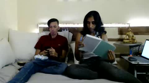Snapshot of goldpirl chatting on 11-25-25, 05:35 Aasha y David GoldPirl. online show from 11-25-25, 05:35