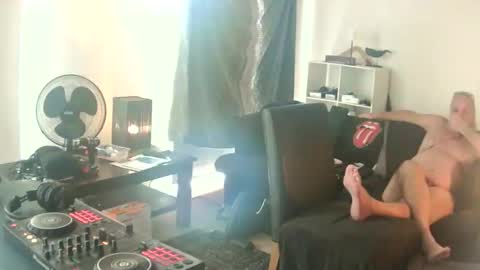 goldyguy011 online show from 03-27-26, 01:44