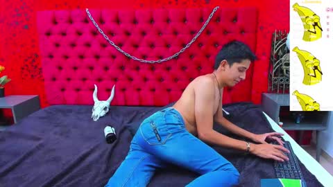 Snapshot of gomita_angel chatting on 02-23-25, 12:19 angel online show from 02-23-25, 12:19