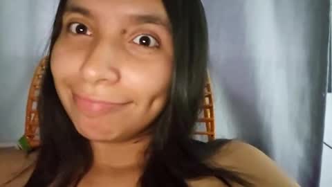 Snapshot of good_girl4_u1 chatting on 10-25-25, 01:40 salome online show from 10-25-25, 01:40