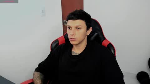 Snapshot of goodboy69i chatting on 09-12-25, 03:45 goodboy69i online show from 09-12-25, 03:45