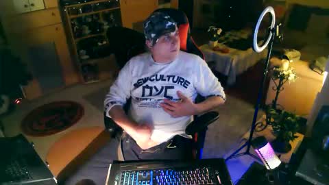 google5001 online show from 02-11-26, 03:44