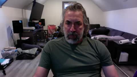 gopher988 online show from 12-18-24, 09:18