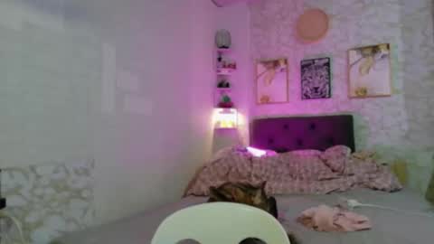 geneviev online show from 03-06-26, 06:59