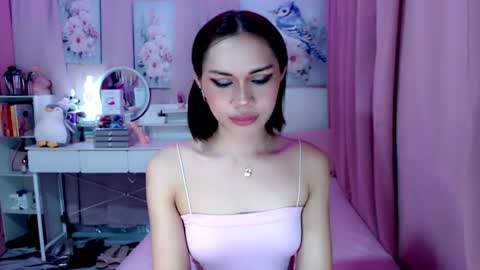 Snapshot of gorgeous_anora chatting on 06-10-26, 02:01 Anora online show from 06-10-26, 02:01