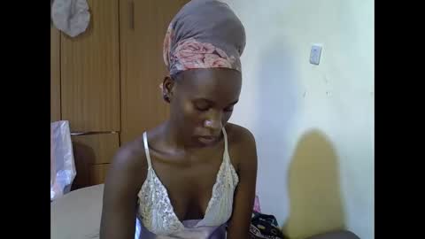 gorgeous_maya1 online show from 11-16-25, 07:52