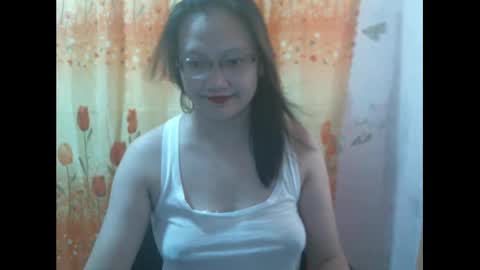 Snapshot of gorgeousmama chatting on 01-06-25, 03:31 gorgeousmama online show from 01-06-25, 03:31