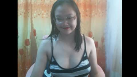 Snapshot of gorgeousmama chatting on 09-21-25, 01:29 gorgeousmama online show from 09-21-25, 01:29