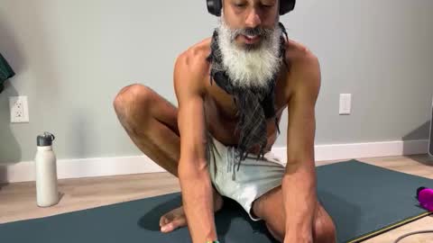 GoshLover online show from 11-17-25, 05:46