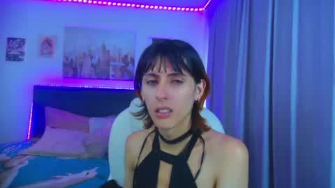 Snapshot of goth_minerva chatting on 06-12-26, 04:17 goth_minerva online show from 06-12-26, 04:17