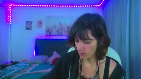Snapshot of goth_minerva chatting on 07-05-26, 01:29 goth_minerva online show from 07-05-26, 01:29