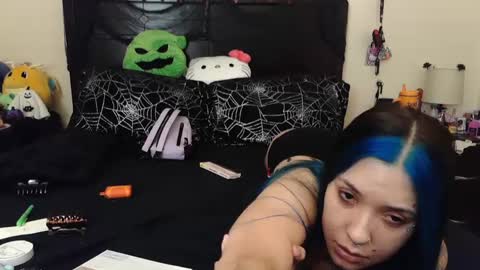 gothbaby305 online show from 10-17-25, 10:34