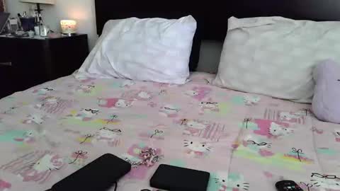 gothbaby305 online show from 04-01-26, 01:12