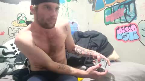 Snapshot of gothboityplz chatting on 11-10-25, 09:19 gothboityplz online show from 11-10-25, 09:19