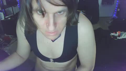 Snapshot of gothic123451 chatting on 01-05-25, 12:42 Victoriana online show from 01-05-25, 12:42