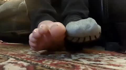 Snapshot of gothicfeetfantasies chatting on 01-21-25, 09:46 Mistress Mommy Godess online show from 01-21-25, 09:46