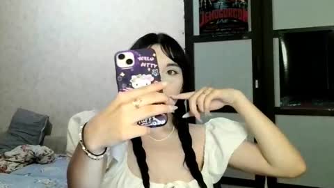 Snapshot of gothickq chatting on 06-21-26, 05:59 gothickq online show from 06-21-26, 05:59