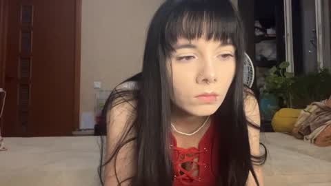 Snapshot of gothickq chatting on 08-05-26, 05:49 gothickq online show from 08-05-26, 05:49